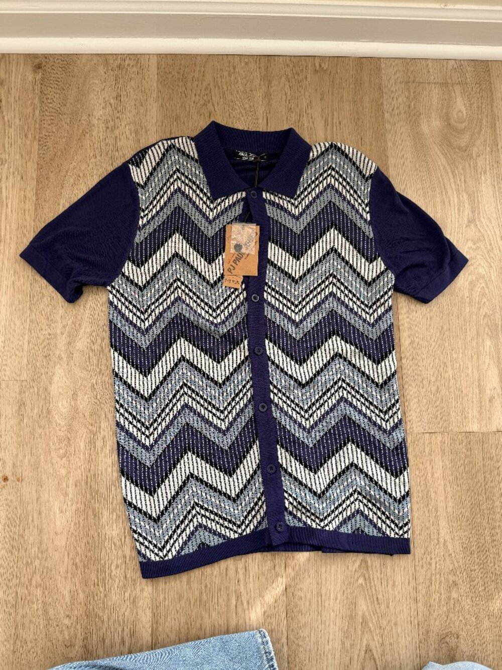 PJ Paul Jones Shirt Mens Small Blue Chevron Knit Button Down Retro Old Money